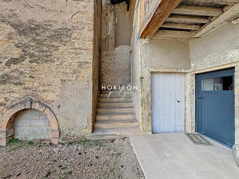 Maison ancienne - 270 m² - 11 pièces