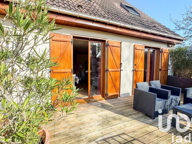 Maison - 110 m² - 4 pièces