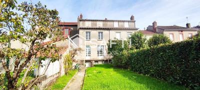 Maison - 120 m² - 6 pièces