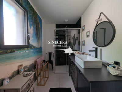 Maison - 160 m² - 7 pièces