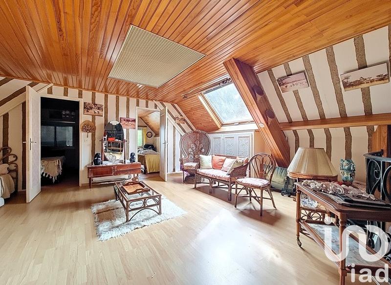 Maison - 225 m² - 8 pièces