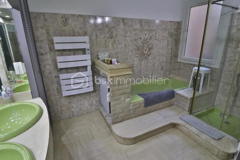 Maison de village - 169 m² - 6 pièces