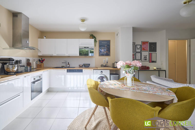 Appartement - 64 m² - 3 pièces