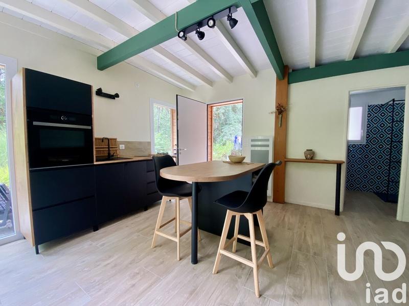 Maison - 245 m² - 7 pièces