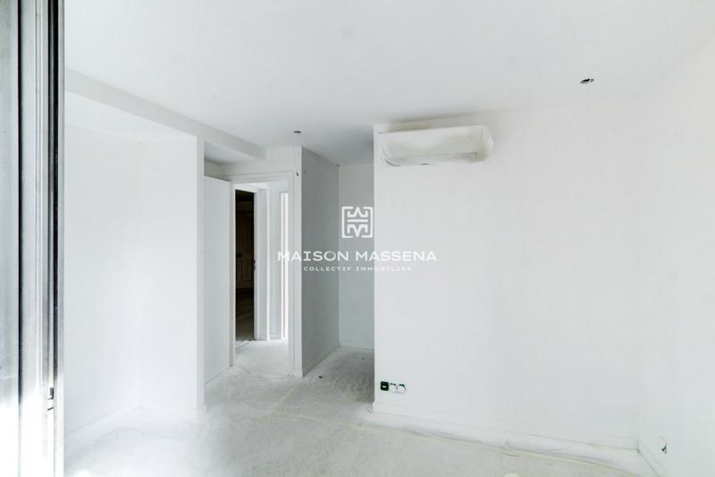 Appartement - 122 m² - 6 pièces