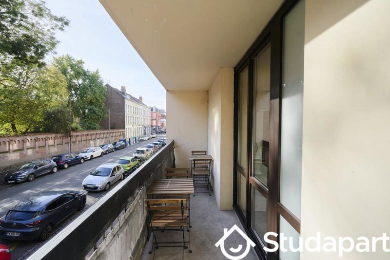 Chambre - 13 m² - 1 pièce