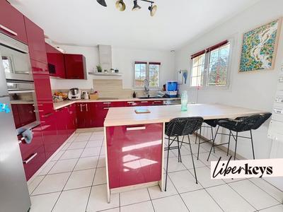 Maison - 130 m² - 5 pièces