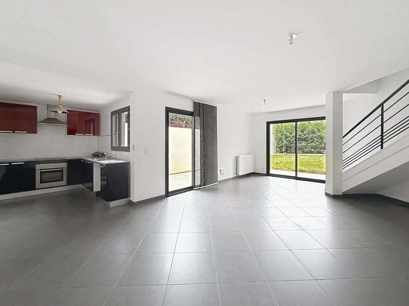 Maison - 86 m² - 4 pièces