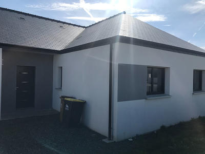 Maison - 93 m² - 4 pièces