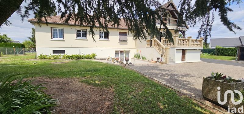 Maison - 303 m² - 15 pièces