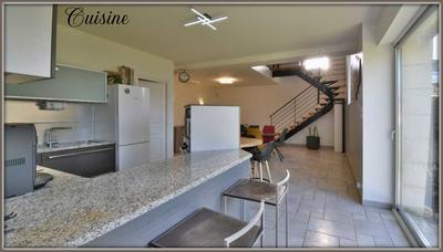 Longère - 219 m² - 6 pièces