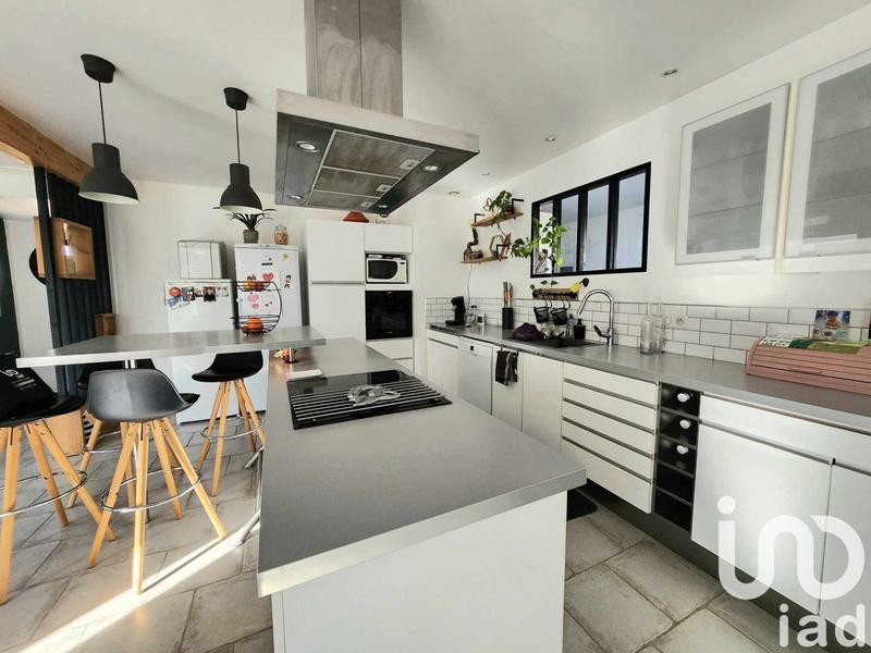 Maison - 170 m² - 6 pièces