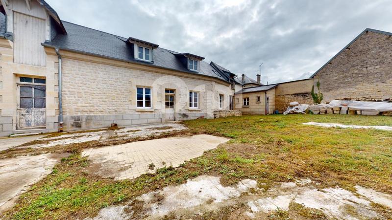 Maison - 180 m² - 6 pièces