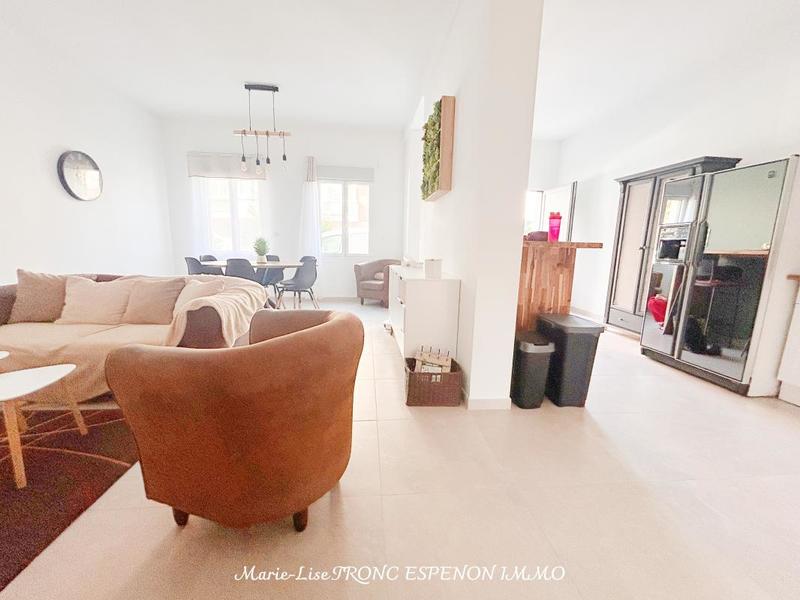 Appartement - 95 m² - 5 pièces