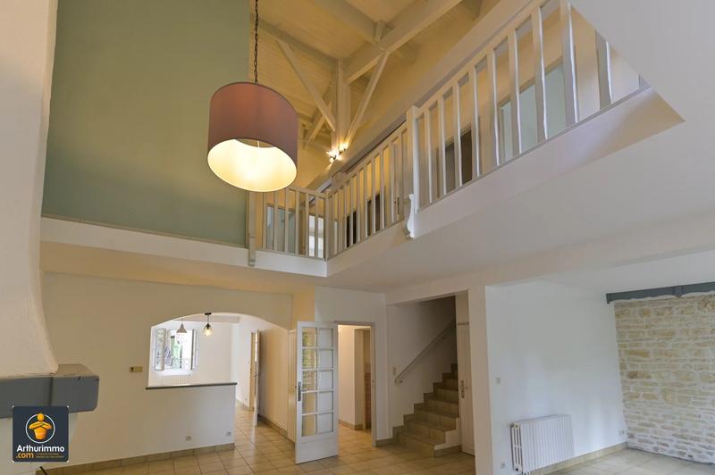 Maison - 175 m² - 6 pièces