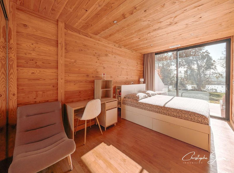 Villa - 231 m² - 5 pièces