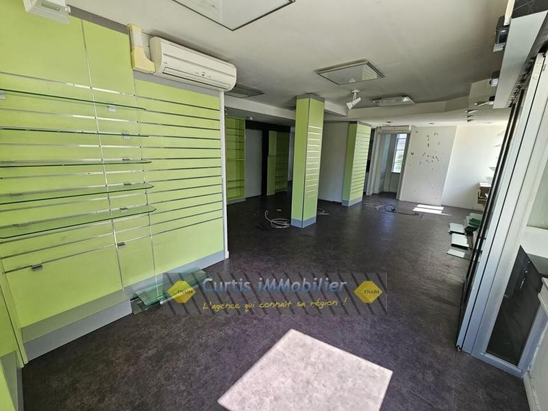 Local commercial - 115 m² - 2 pièces