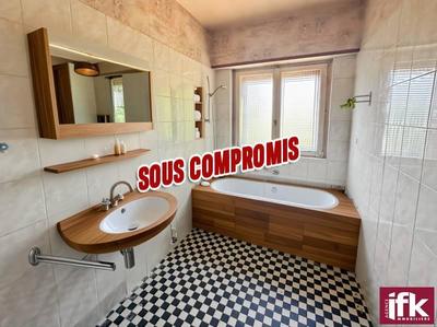 Appartement - 93 m² - 4 pièces