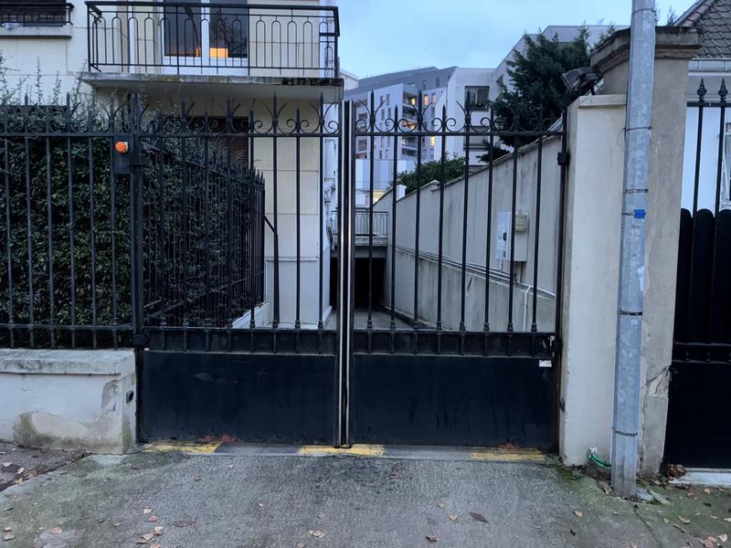 Parking / Garage - 14 m²