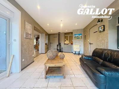 Maison - 183 m² - 6 pièces