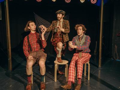 Villes en scène &gt; Scotland ! - The Latebloomers