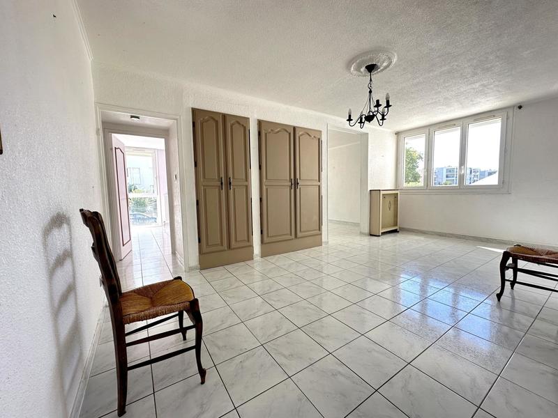 Appartement - 64 m² - 3 pièces