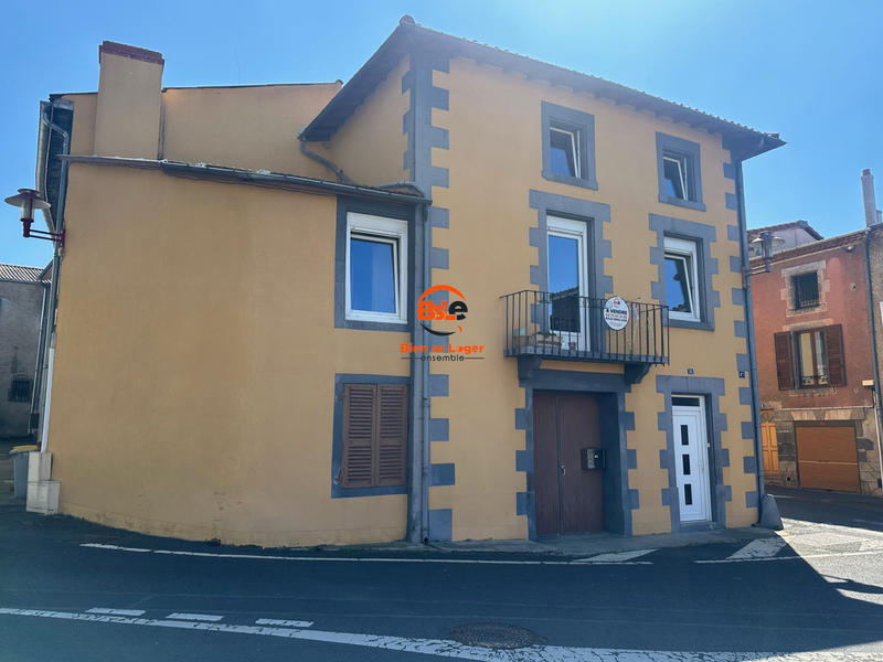 Maison ancienne - 99 m² - 5 pièces