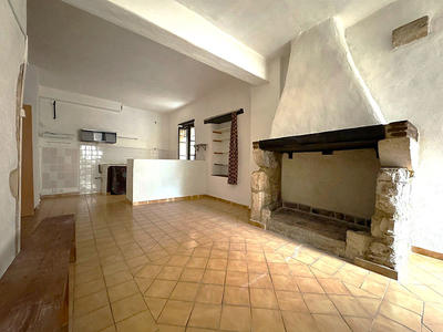 Maison - 80 m² - 5 pièces