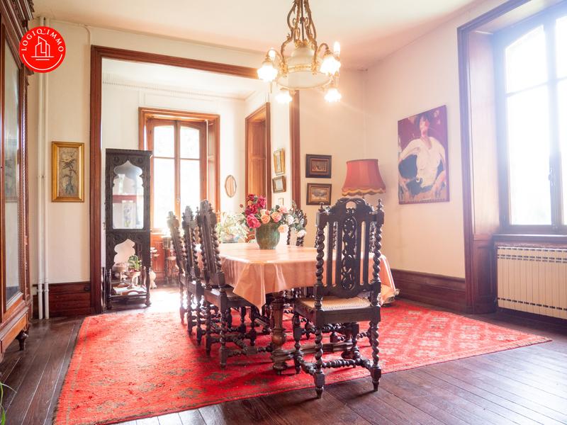 Bastide - 400 m² - 18 pièces