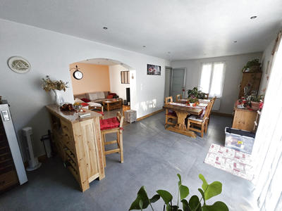 Maison - 172 m² - 7 pièces