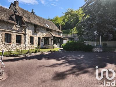 Maison - 250 m² - 7 pièces