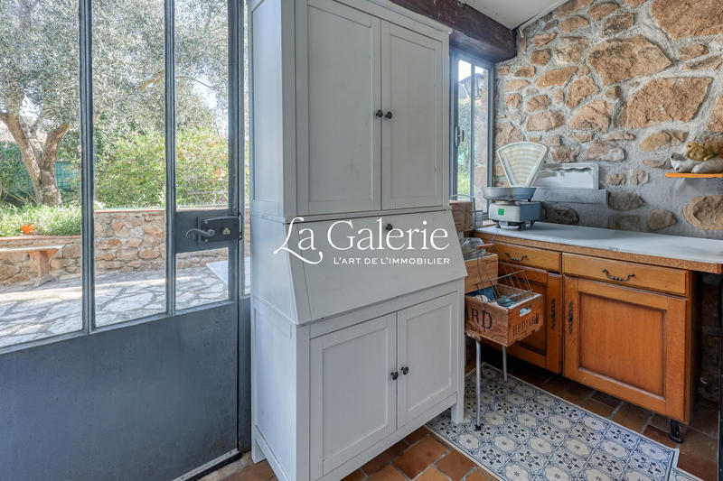 Villa - 145 m² - 5 pièces