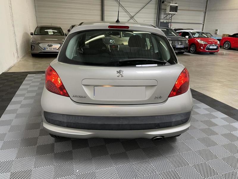 Peugeot 207 1.6 Hdi 110 Ch Premium Clim - Garantie 6 Mois