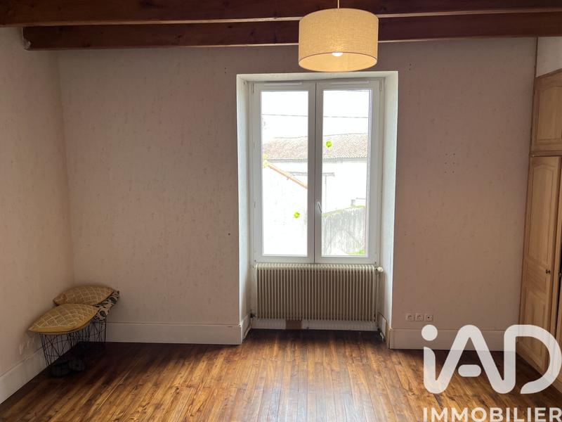 Maison de village - 236 m² - 7 pièces