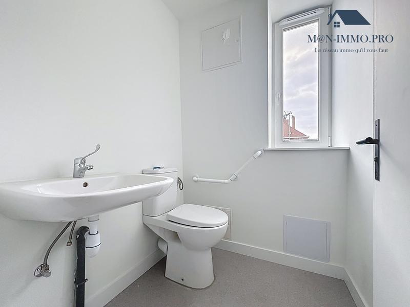 Bureau - 45 m² - 1 pièce