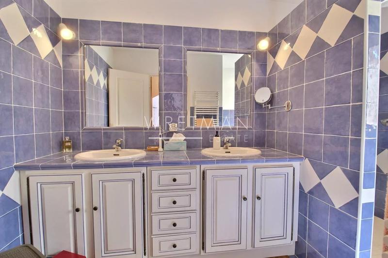 Villa - 168 m² - 5 pièces