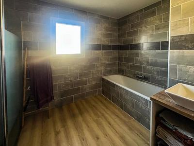 Villa - 181 m² - 5 pièces