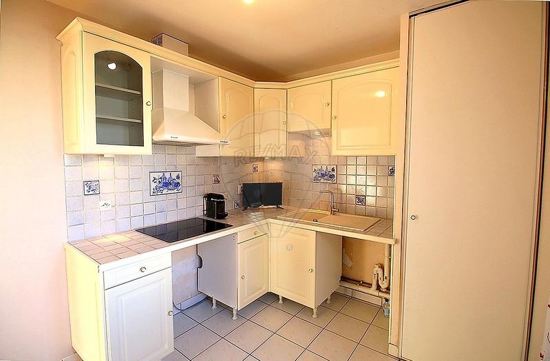 Appartement - 94 m² - 5 pièces