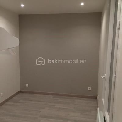 Immeuble - 68 m² - 3 pièces