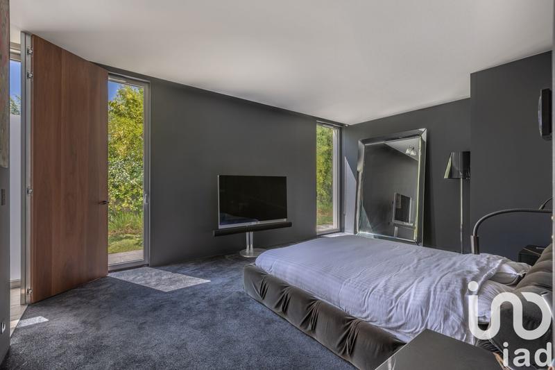 Maison de maîtres - 700 m² - 6 pièces