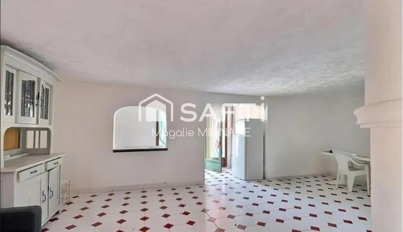 Maison - 283 m² - 10 pièces