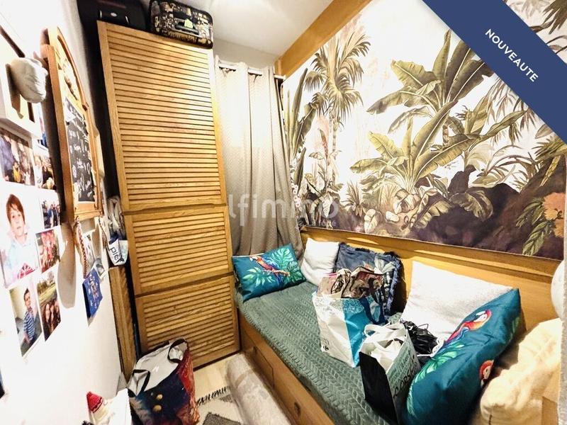 Studio - 30 m² - 1 pièce