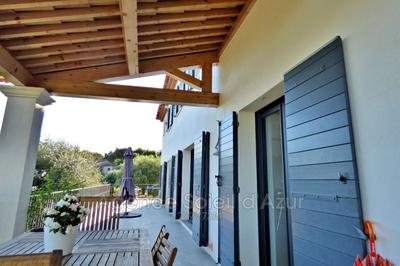 Villa - 125 m² - 5 pièces