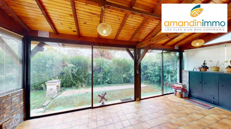 Maison - 90 m² - 5 pièces