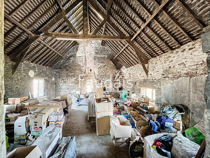 Maison - 167 m² - 7 pièces