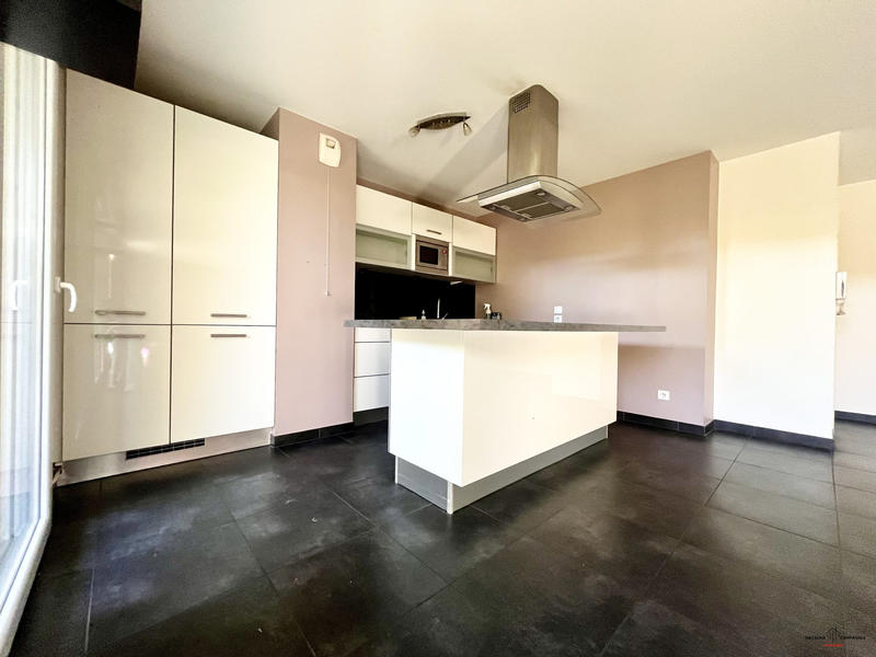 Appartement - 74 m² - 3 pièces