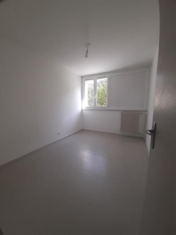 Appartement - 77 m² - 4 pièces