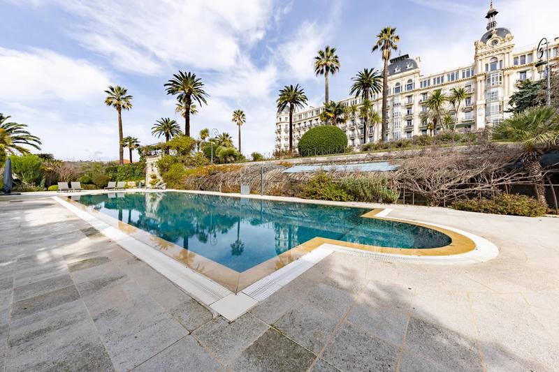 Appartement - 171 m² - 4 pièces