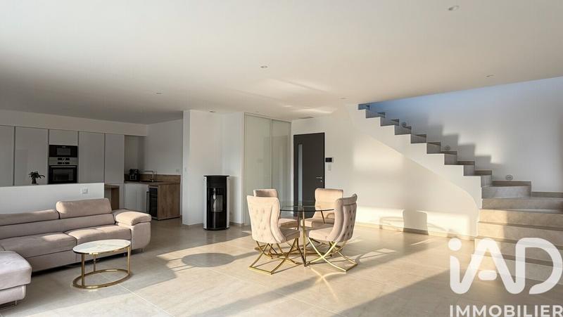 Maison - 132 m² - 4 pièces