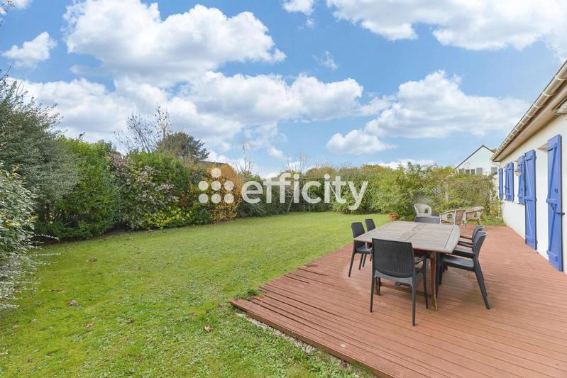 Pavillon - 169 m² - 7 pièces